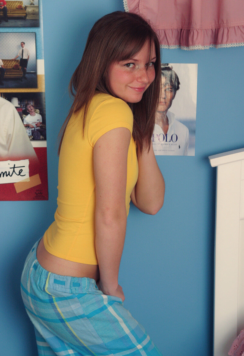 Алиса, 22 года, 0 размер груди